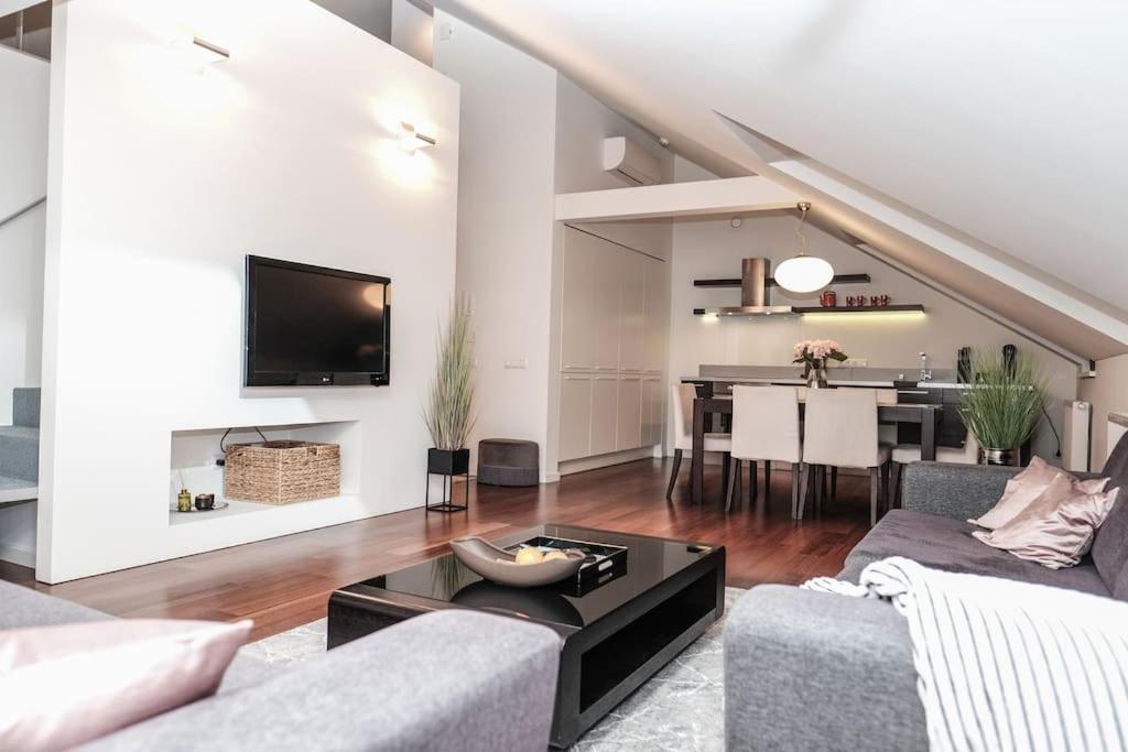 #Stayhere - Spacious Luxury Town Hall 3Bdr Apartment Аеропорт Вільнюс Екстер'єр фото