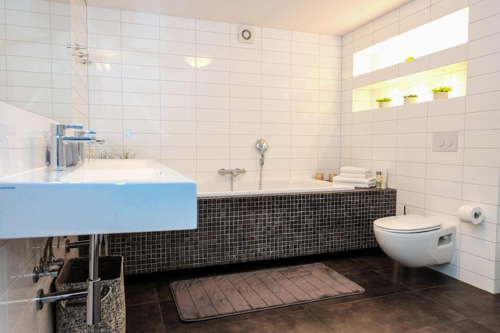 #Stayhere - Spacious Luxury Town Hall 3Bdr Apartment Аеропорт Вільнюс Екстер'єр фото
