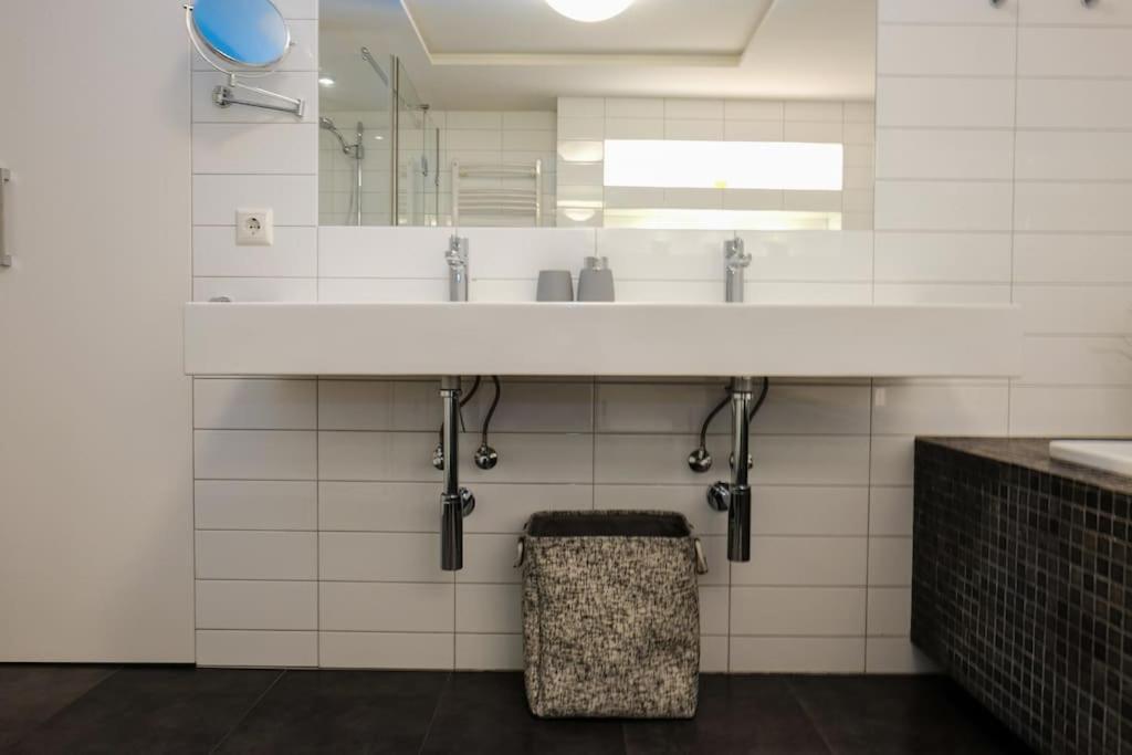 #Stayhere - Spacious Luxury Town Hall 3Bdr Apartment Аеропорт Вільнюс Екстер'єр фото